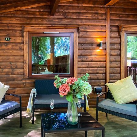 Leafy Hollow Lodge Louth  Dış mekan fotoğraf