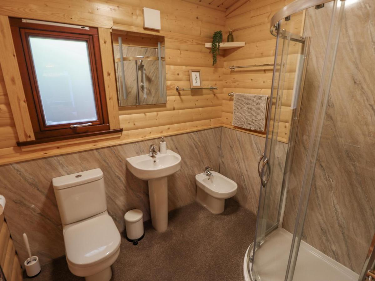 Leafy Hollow Lodge Louth  Dış mekan fotoğraf